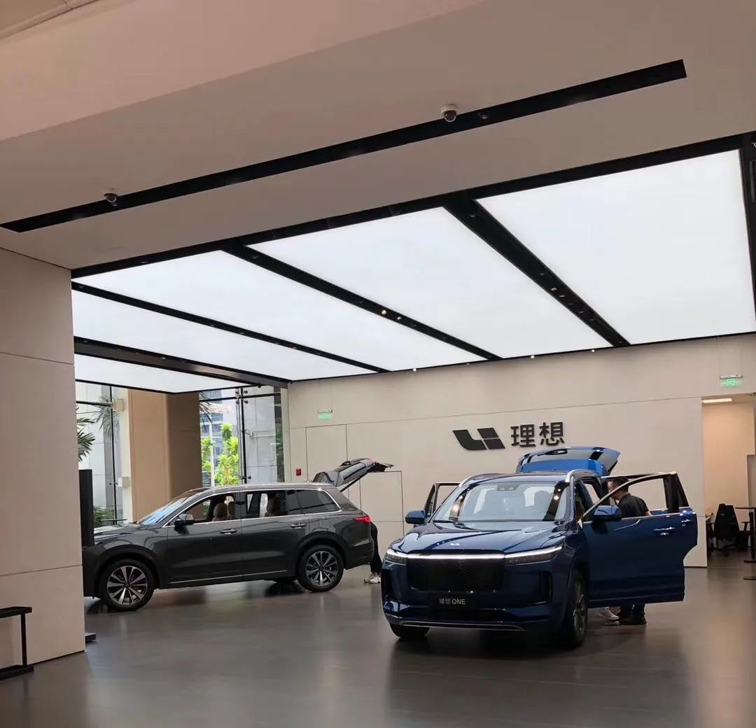 理想汽车广州高德置地零售中心3.png
