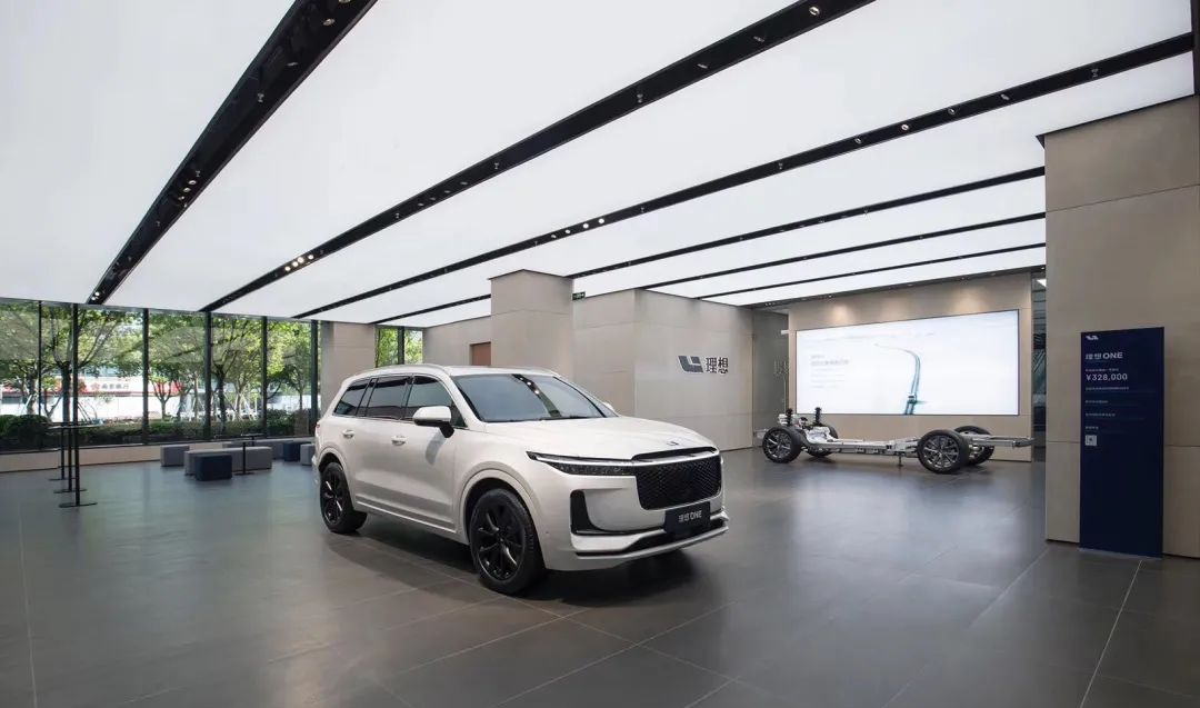 理想汽车苏州市新光天地零售中心2.png